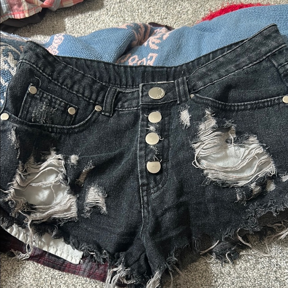 Vestique Black Distressed Jean Shorts